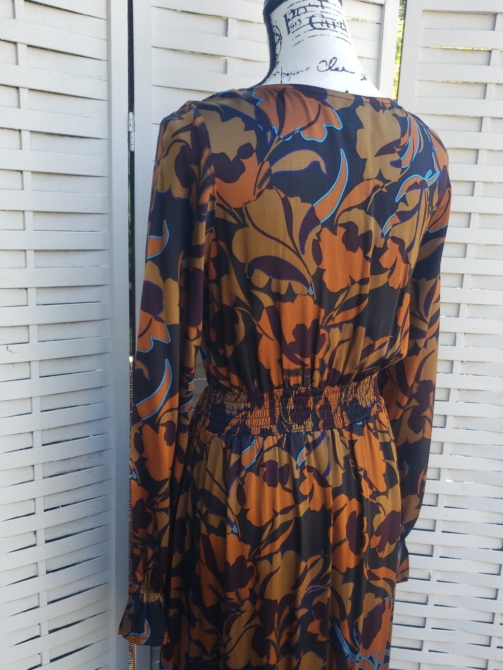 Shyanne Brown Floral High-Low V-Neck Dress Long Sleeve Size S - Picture 5 of 7